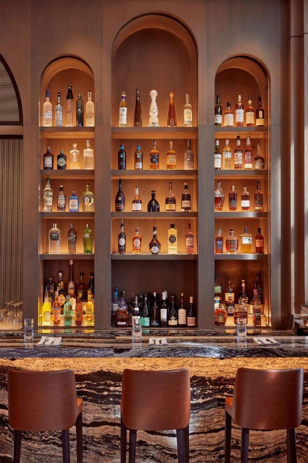 The Godfrey Detroit, Curio Collection By Hilton Hotell Eksteriør bilde